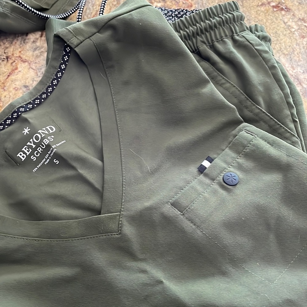Scrub Set Jogger Pants